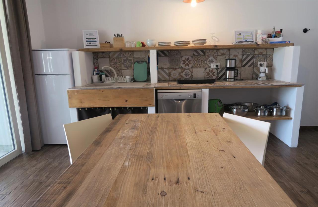 Aparthotel Oasi Da Vinci Tignale Esterno foto