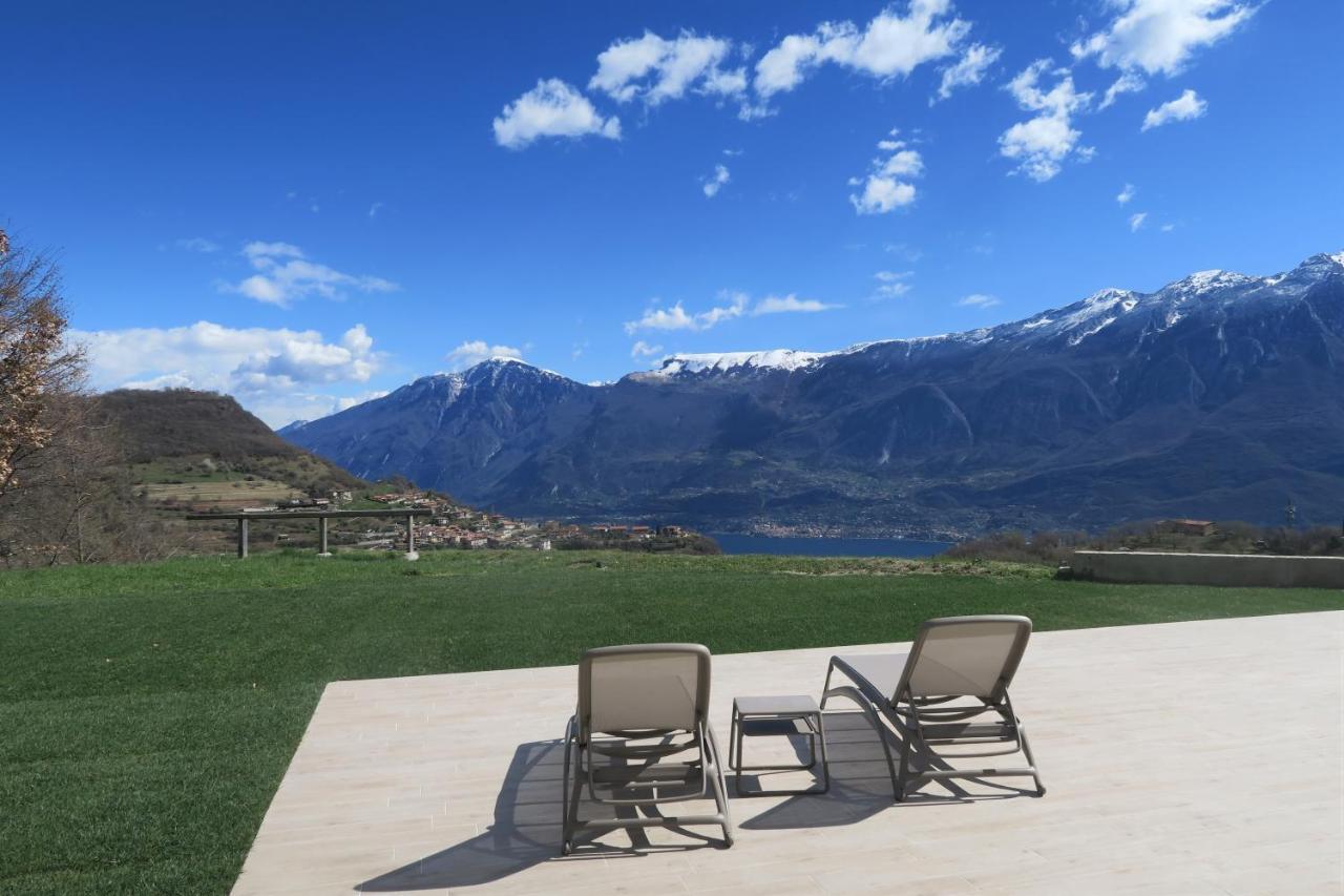 Aparthotel Oasi Da Vinci Tignale Esterno foto