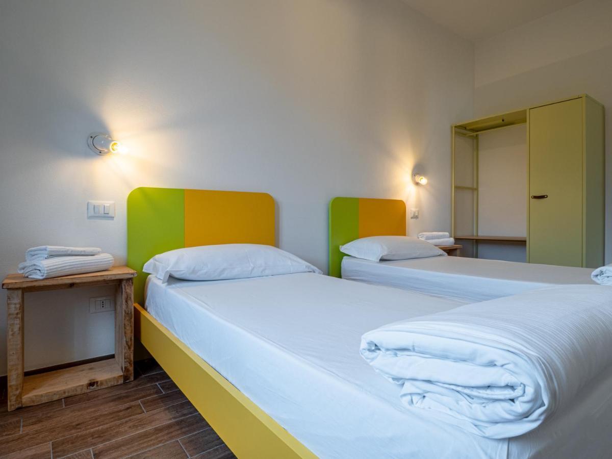 Aparthotel Oasi Da Vinci Tignale Esterno foto