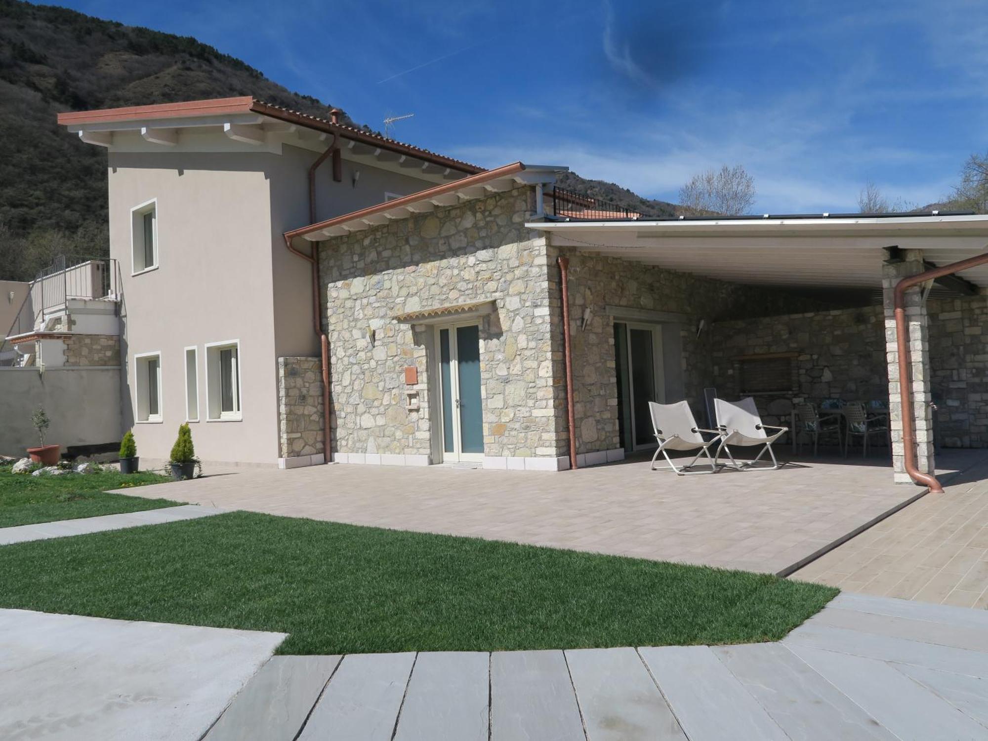 Aparthotel Oasi Da Vinci Tignale Esterno foto